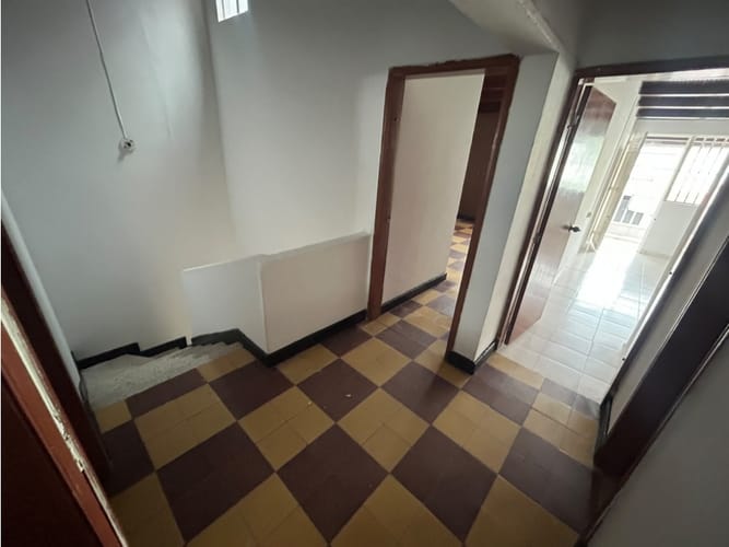 Casa de 6 alcobas en arriendo en Ricaurte, Bucaramanga, 350 m² · foto 24 de 24