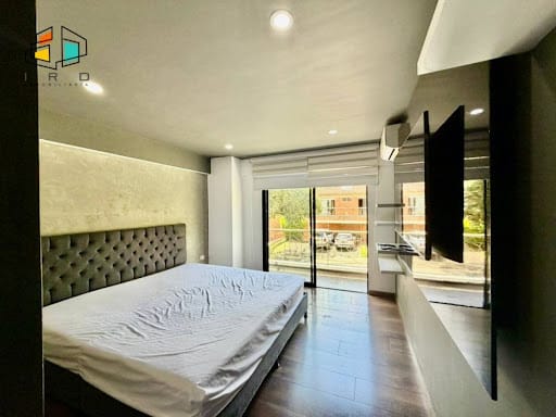 Casa de 5 alcobas en arriendo en Loma Benedictinos, Envigado, 290 m² · foto 24 de 24