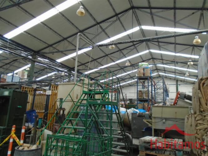 Bodega en venta en Centro, Itagüí, 2958 m² · foto 8 de 19