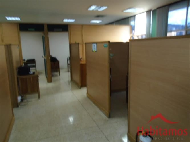 Bodega en venta en Centro, Itagüí, 2958 m² · foto 12 de 19