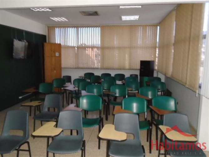 Bodega en venta en Centro, Itagüí, 2958 m² · foto 15 de 19