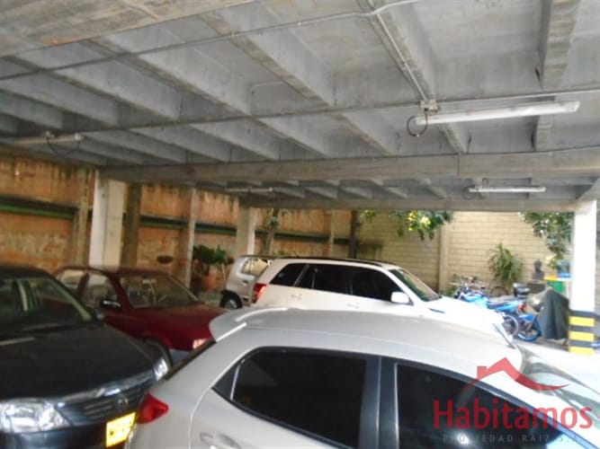 Bodega en venta en Centro, Itagüí, 2958 m² · foto 16 de 19