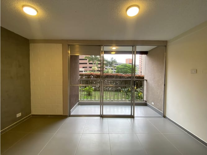 Apartamento de 3 alcobas en arriendo en Viviendas Del Sur, Itagüí, 60 m² · foto 4 de 20