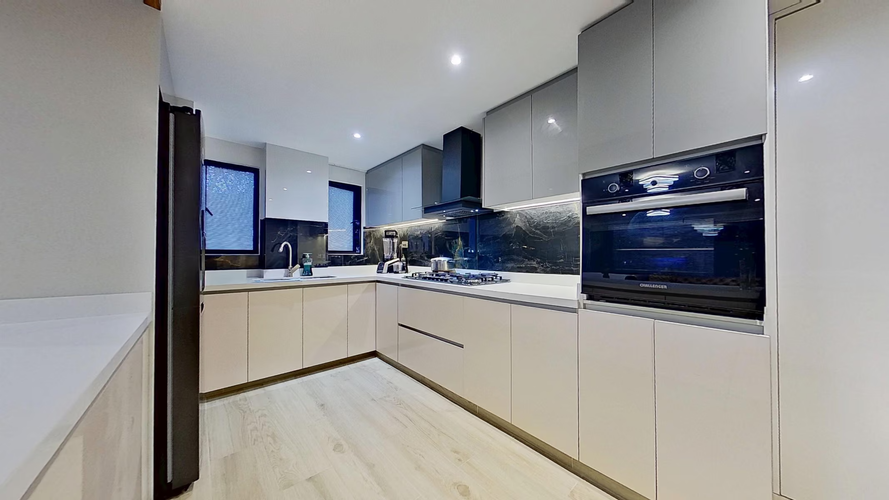 Apartamento de 3 alcobas en venta en Santa Barbara, Bogotá, 139 m² · foto 4 de 20