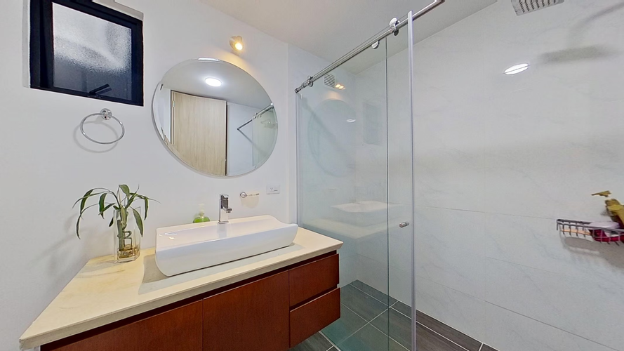 Apartamento de 3 alcobas en venta en Santa Barbara, Bogotá, 139 m² · foto 5 de 20