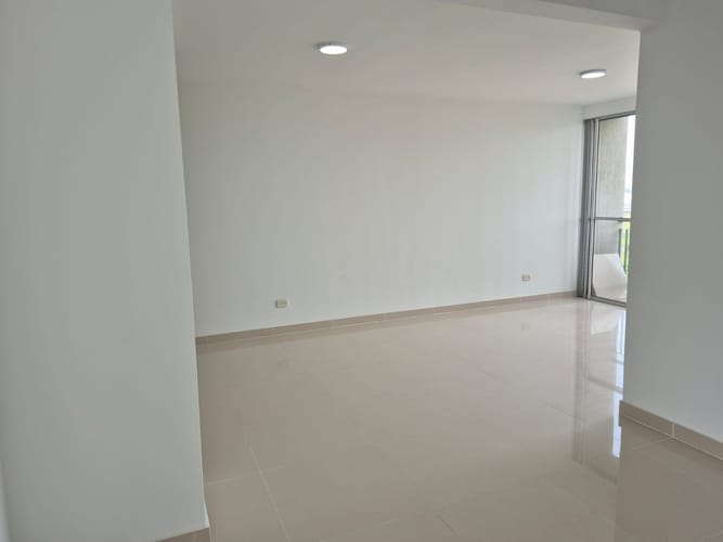 Apartamento de 2 alcobas en venta en Ciudad Pangola, Jamundí, 65 m² · foto 3 de 24