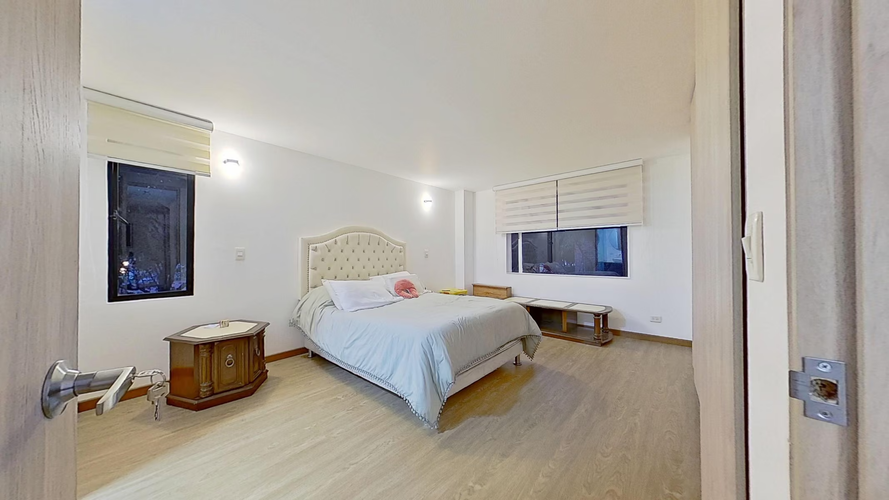 Apartamento de 3 alcobas en venta en Santa Barbara, Bogotá, 139 m² · foto 11 de 20