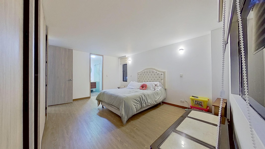 Apartamento de 3 alcobas en venta en Santa Barbara, Bogotá, 139 m² · foto 12 de 20