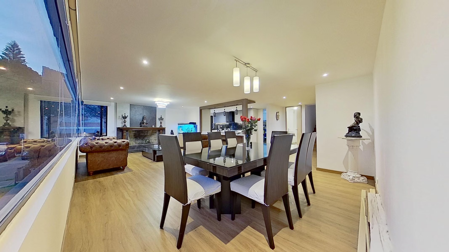 Apartamento de 3 alcobas en venta en Santa Barbara, Bogotá, 139 m² · foto 14 de 20