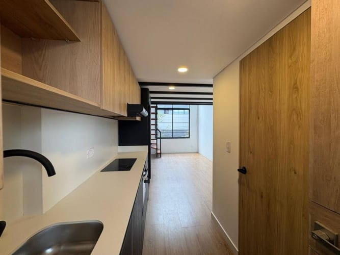 Apartaestudio en venta en La Castellana, Bogotá, 22 m² · foto 4 de 24
