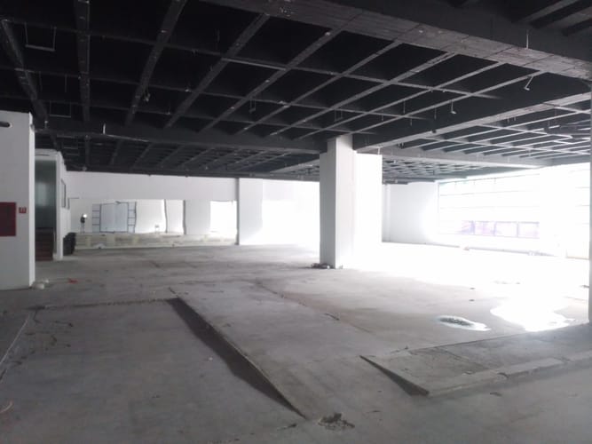 Local en arriendo en Laureles, Medellín, 760 m² · foto 5 de 13