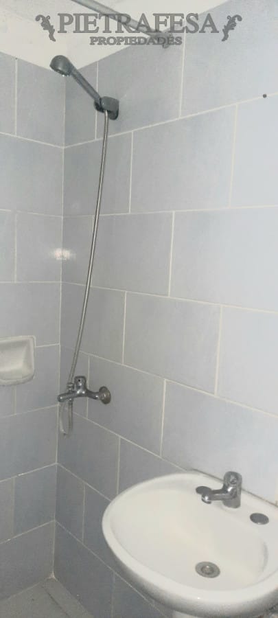 Apto en alquiler, mono, 1 baño. Cordón. · Foto 7