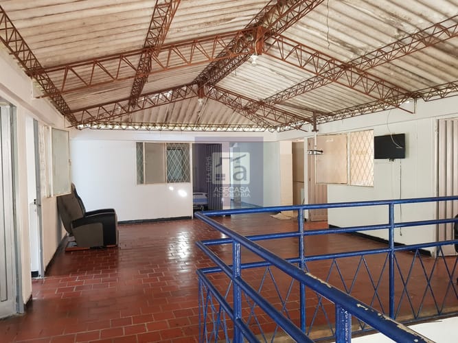 Local en arriendo en Sotomayor, Bucaramanga, 300 m² · foto 2 de 20