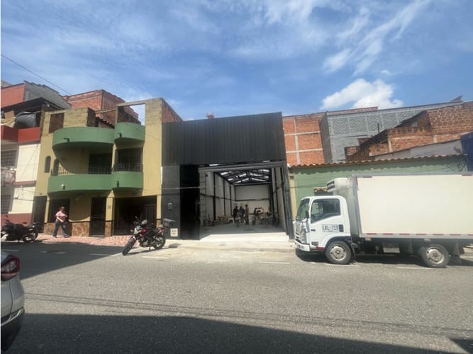 Bodega en arriendo en Mesa, Envigado, 210 m² · foto 4 de 4