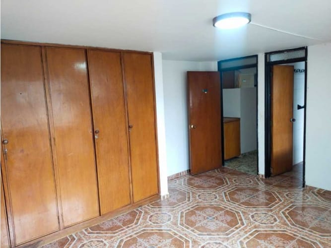 Apartamento de 3 alcobas en venta en La Rambla, Manizales, 100 m² · foto 3 de 16