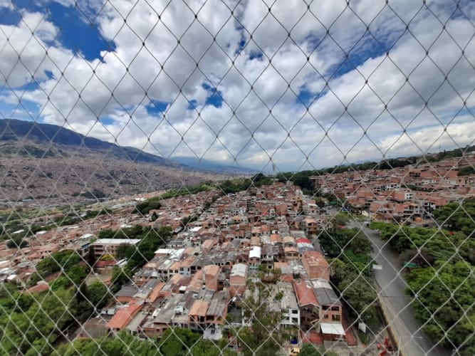 Apartamento de 3 alcobas en arriendo en Cabañitas, Bello, 80 m² · foto 10 de 21