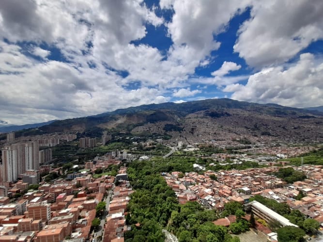 Apartamento de 3 alcobas en arriendo en Cabañitas, Bello, 80 m² · foto 14 de 21