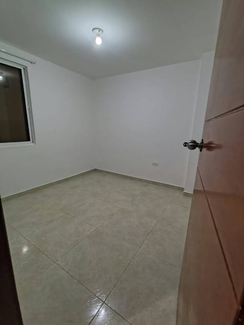 Apartamento de 3 alcobas en arriendo en Casco Antiguo - Floridablanca, Floridablanca, 56 m² · foto 4 de 10
