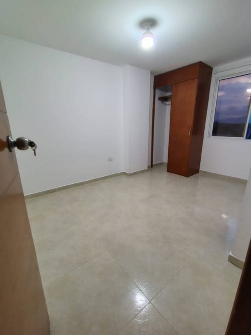 Apartamento de 3 alcobas en arriendo en Casco Antiguo - Floridablanca, Floridablanca, 56 m² · foto 5 de 10