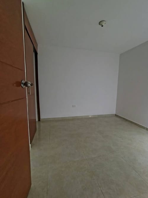 Apartamento de 3 alcobas en arriendo en Casco Antiguo - Floridablanca, Floridablanca, 56 m² · foto 7 de 10