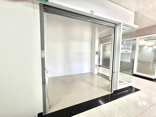 Local en venta en Bosques De Pinares, Armenia, 10 m² · foto 7 de 12