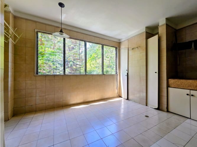 Apartamento de 3 alcobas en venta en El Poblado, Medellín, 174 m² · foto 2 de 24