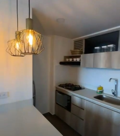 Apartamento de 2 alcobas en arriendo en El Poblado, Medellín, 55 m² · foto 4 de 20