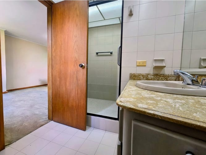 Apartamento de 3 alcobas en venta en El Poblado, Medellín, 174 m² · foto 11 de 24
