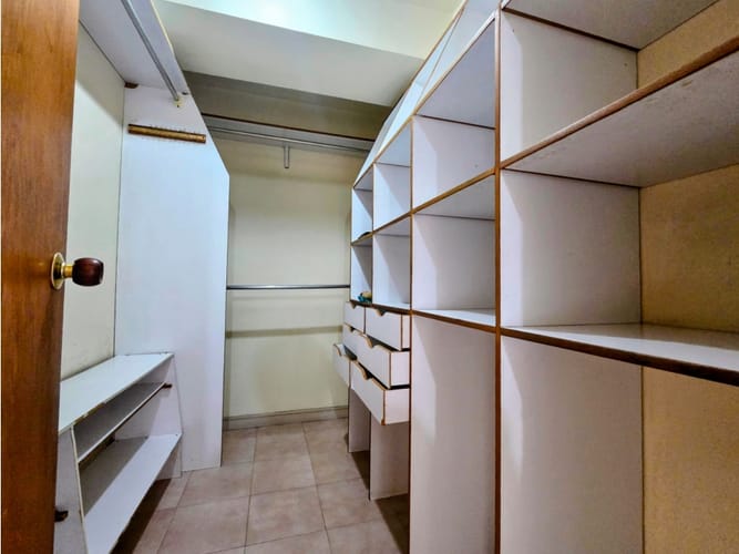 Apartamento de 3 alcobas en venta en El Poblado, Medellín, 174 m² · foto 14 de 24