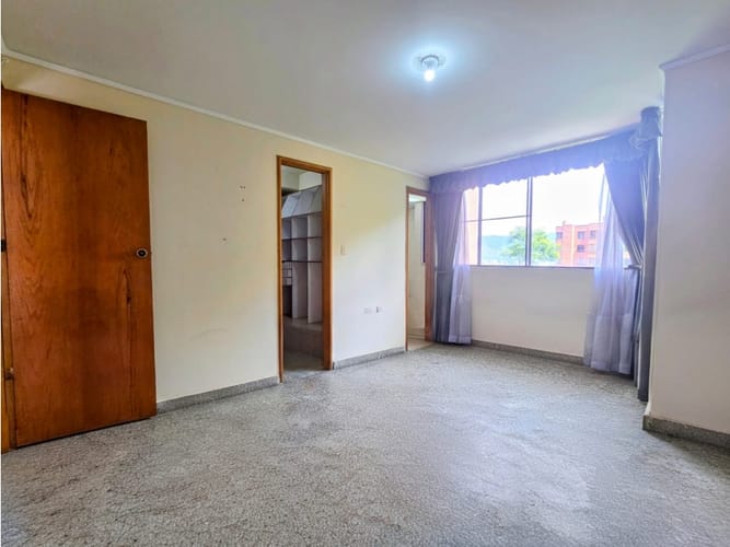 Apartamento de 3 alcobas en venta en El Poblado, Medellín, 174 m² · foto 16 de 24