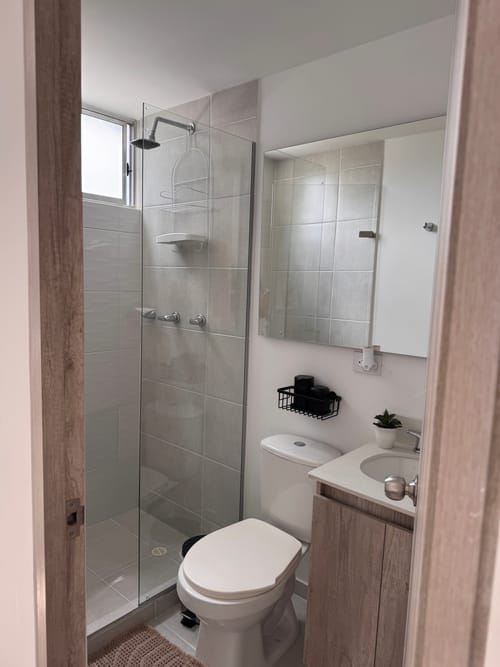 Apartamento de 2 alcobas en arriendo en El Poblado, Medellín, 55 m² · foto 7 de 20