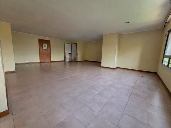 Apartamento de 3 alcobas en venta en El Poblado, Medellín, 174 m² · foto 20 de 24