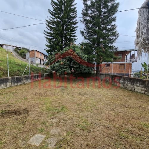 Casa de 3 alcobas en venta en Colasania, Medellín, 221 m² · foto 16 de 18