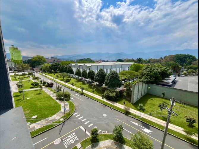 Apartamento de 2 alcobas en arriendo en El Poblado, Medellín, 55 m² · foto 11 de 20