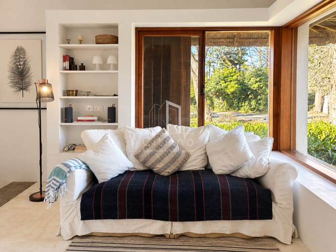 Espectacular casa en Venta y Alquiler Anual-5 dormitorios-Golf · Photo 3