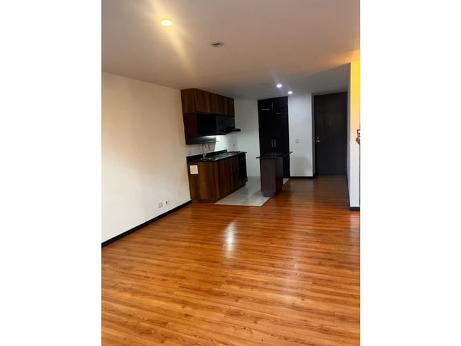 Apartaestudio en venta en La Florida, Medellín, 75 m² · foto 4 de 11