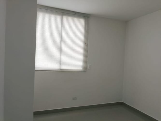 Apartamento de 3 alcobas en arriendo en Belén, Medellín, 78 m² · foto 13 de 15