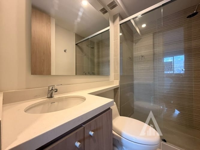 Apartamento de 3 alcobas en arriendo en Viviendas Del Sur, Itagüí, 78 m² · foto 8 de 15