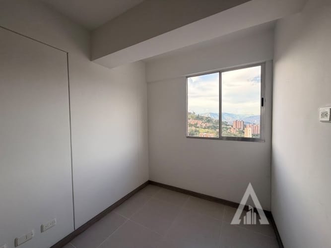 Apartamento de 3 alcobas en arriendo en Viviendas Del Sur, Itagüí, 78 m² · foto 15 de 15