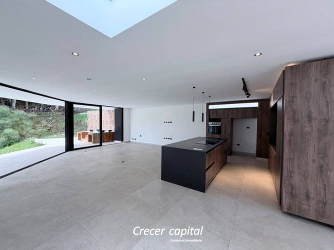 Casa de 4 alcobas en arriendo en Las Palmas, Envigado, 400 m² · foto 7 de 24