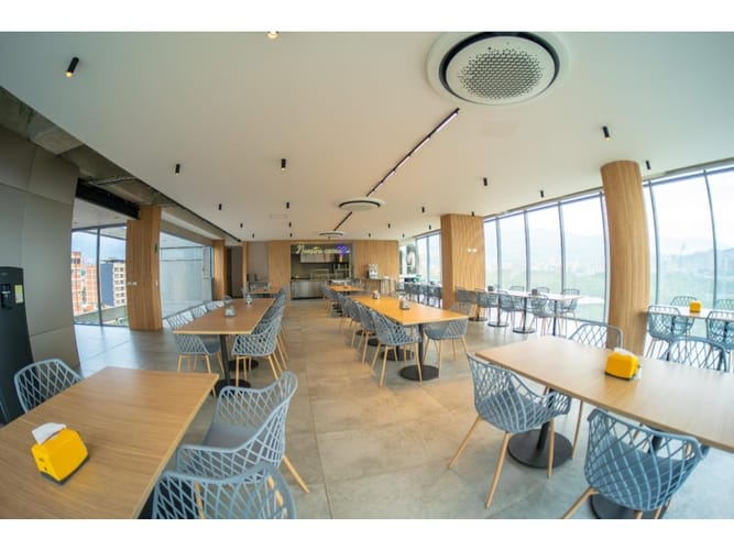 Oficina en arriendo en Laureles, Medellín, 240 m² · foto 10 de 19