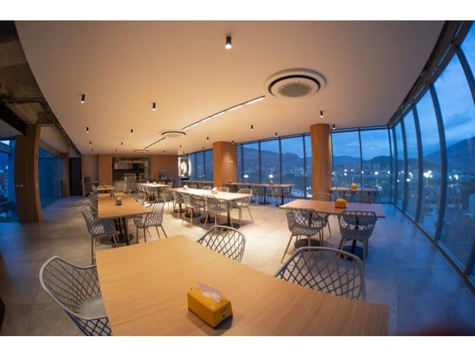 Oficina en arriendo en Laureles, Medellín, 240 m² · foto 11 de 19
