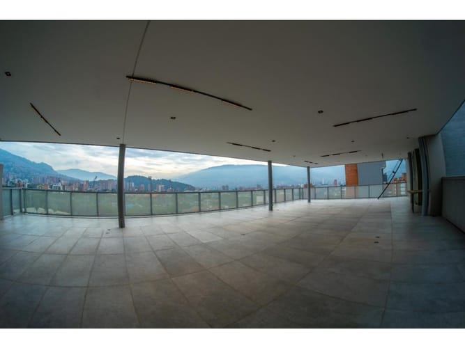 Oficina en arriendo en Laureles, Medellín, 240 m² · foto 15 de 19
