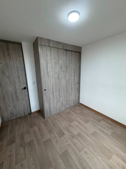 Apartamento de 2 alcobas en venta en La Felicidad, Bogotá, 41 m² · foto 8 de 20