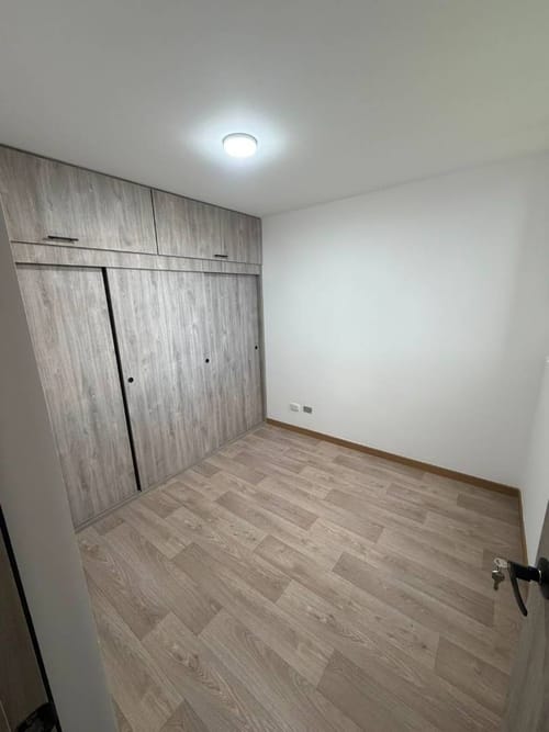Apartamento de 2 alcobas en venta en La Felicidad, Bogotá, 41 m² · foto 9 de 20