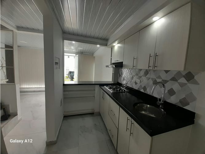 Casa de 3 alcobas en arriendo en Marco Fidel Suarez, Armenia, 61 m² · foto 17 de 24