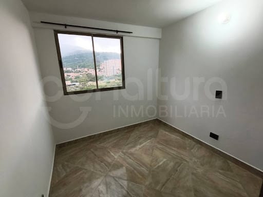 Apartamento de 3 alcobas en arriendo en Niquia, Bello, 65 m² · foto 12 de 22