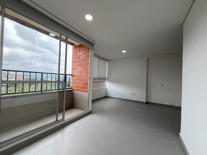 Apartamento de 2 alcobas en arriendo en Centro, Rionegro, 57 m² · foto 4 de 13