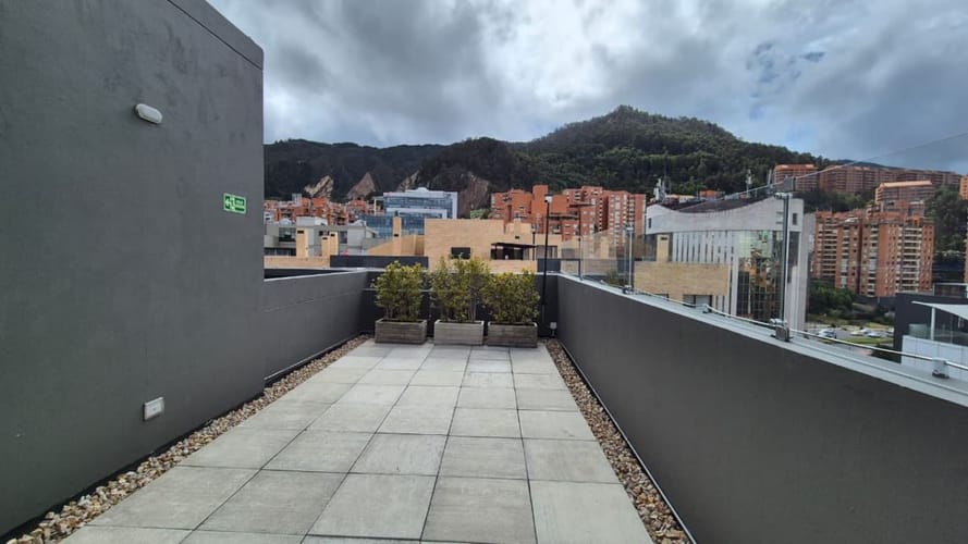 Apartamento de 1 alcoba en arriendo en Santa Barbara, Bogotá, 40 m² · foto 21 de 24