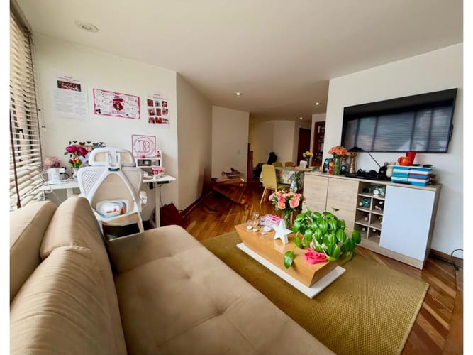 Apartamento de 2 alcobas en venta en El Nogal, Bogotá, 92 m² · foto 2 de 20